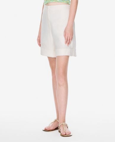  GIGI - Quần short nữ ngang gối hiện đại 