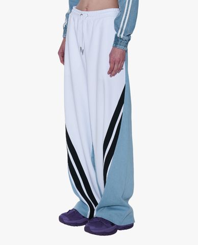  NERDY - Quần jeans unisex ống rộng lưng thun Diagonal Line 