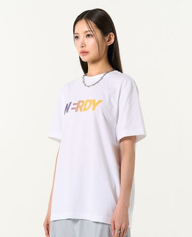  NERDY - Áo thun unisex cổ tròn tay ngắn Blank Gradient Logo 
