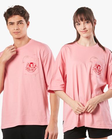  SKECHERS - Áo thun unisex ngắn tay phom suông CNY Pokémon 