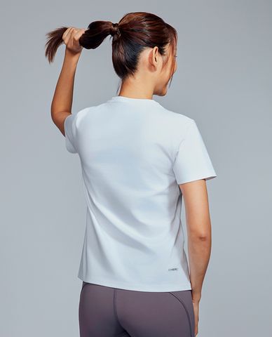  SKECHERS - Áo thun thể thao nữ cổ tròn tay ngắn Tropical Bloom 