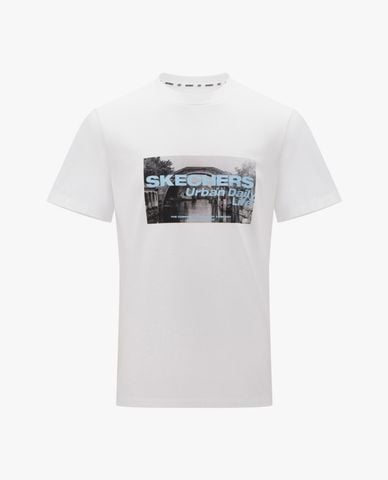  SKECHERS - Áo thun nam cổ tròn tay ngắn hiện đại 