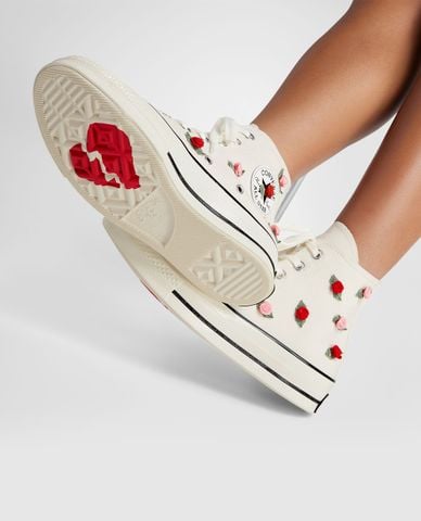  CONVERSE - Giày sneakers nữ cổ cao Chuck 70 Valentine's Day 