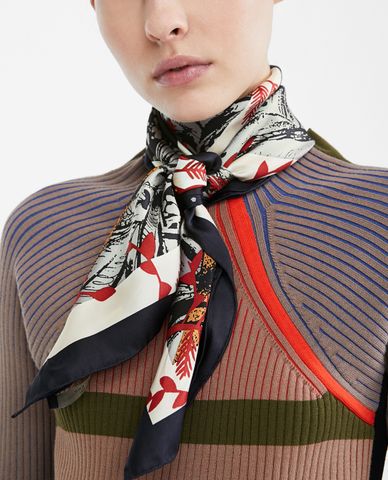  WEEKEND MAX MARA - Khăn choàng nữ chữ nhật Print Floral 