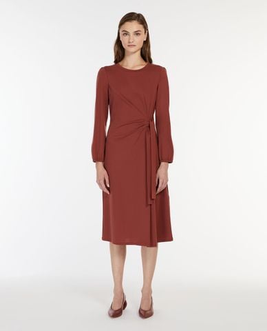 WEEKEND MAX MARA - Đầm midi cổ tròn tay dài xẻ tà phối xếp li thanh lịch 