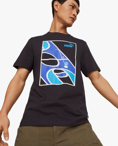  PUMA - Áo thun nam cổ tròn tay ngắn Graphics Court 