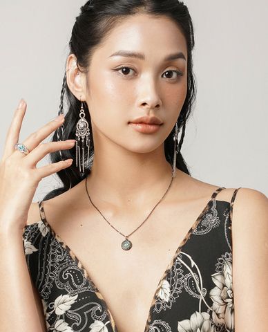  CECI - Vòng cổ nữ sợi mảnh phối mặt hình tròn đính đá độc đáo 