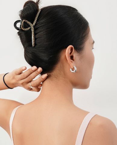  CECI - Kẹp tóc nữ phối chuỗi xích kim loại nổi bật 