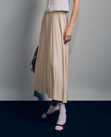  GIGI - Chân váy xếp li midi thanh lịch 