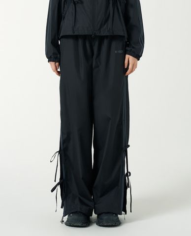  NERDY - Quần dài nữ ống rộng lưng thun phối nơ Ribbon Tie Woven 