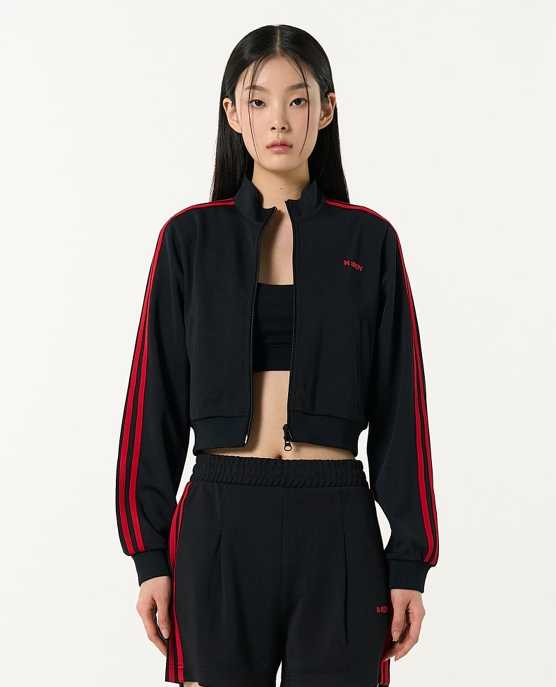 NERDY - Áo khoác thể thao nữ cổ trụ tay dài NY