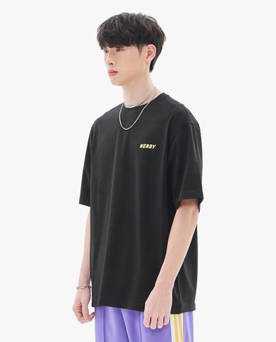  NERDY - Áo thun unisex cổ tròn tay ngắn DNA Slogan Sketch 