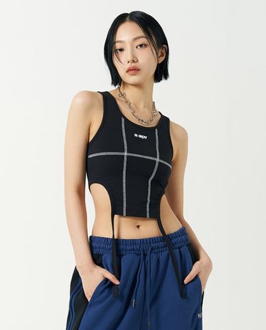  NERDY - Áo croptop nữ sát nách Cut Out 
