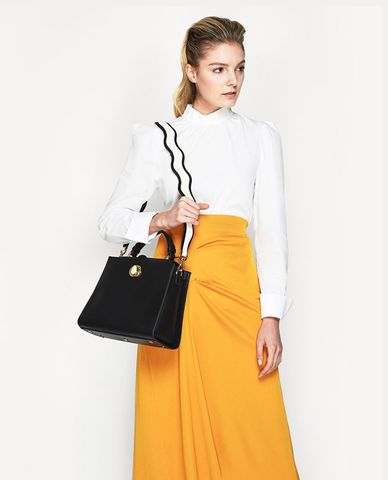  PEDRO - Túi xách tay hình thang khóa kim loại 