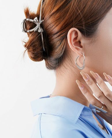  CECI - Khuyên tai nữ hình trái tim phối lò xo độc đáo 