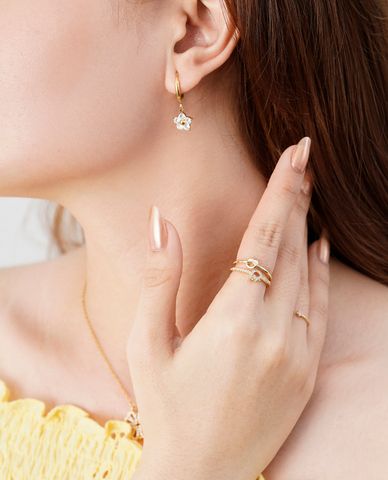  CECI - Khuyên tai nữ khoen tròn phối mặt bông hoa đính đá 