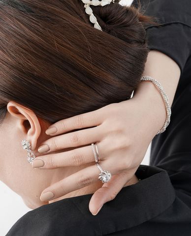  CECI - Nhẫn nữ dáng hở hai vòng phối đính đá độc đáo 