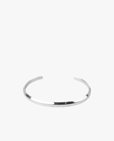  CECI - Vòng đeo tay nữ dáng hở khắc chữ Be The Change 