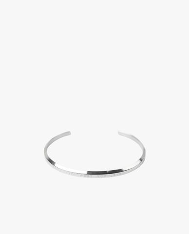  CECI - Vòng đeo tay nữ dáng hở khắc chữ Live What You Love 