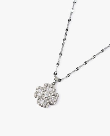  CECI - Vòng cổ bản mảnh phối mặt cỏ bốn lá đính đá ấn tượng 