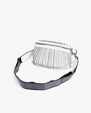  CECI - Túi đeo chéo nữ hình bán nguyệt tua rua phối đính tán thời trang 