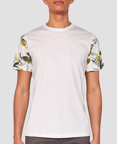  TED BAKER - Áo thun cổ tròn tay ngắn họa tiết nhiệt đới Bark 