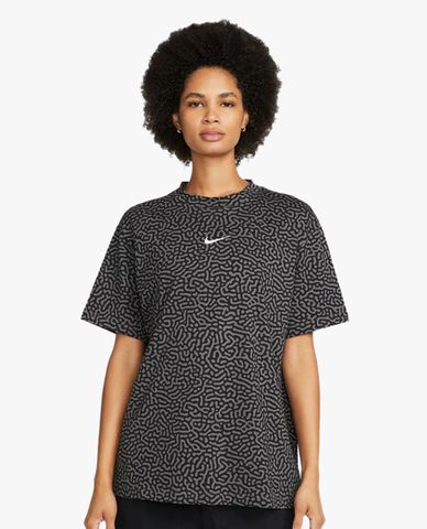  NIKE - Áo thun nữ cổ tròn tay ngắn 