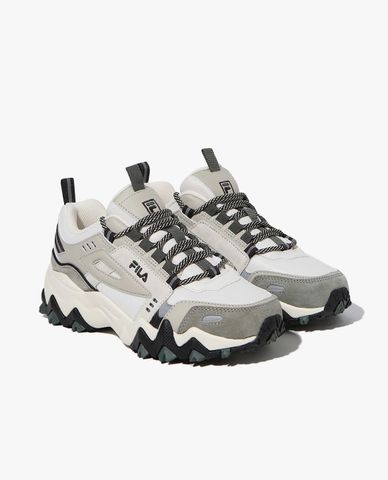  FILA - Giày sneakers unisex cổ thấp Oakmont TR V2 