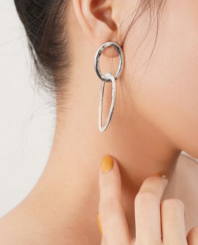  CECI - Khuyên tai nữ xỏ lỗ dáng thả hình oval thời trang 
