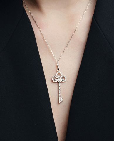  CECI - Dây chuyền nữ phối mặt hình chìa khóa thời trang 