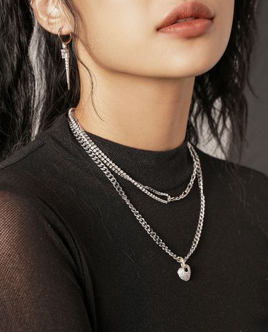  CECI - Vòng cổ nữ mắt xích phối mặt hình trái tim thời trang 
