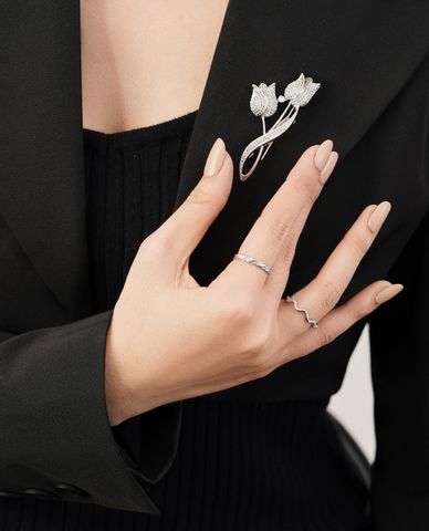  CECI - Ghim cài áo nữ hình hoa hồng đính đá sang trọng 