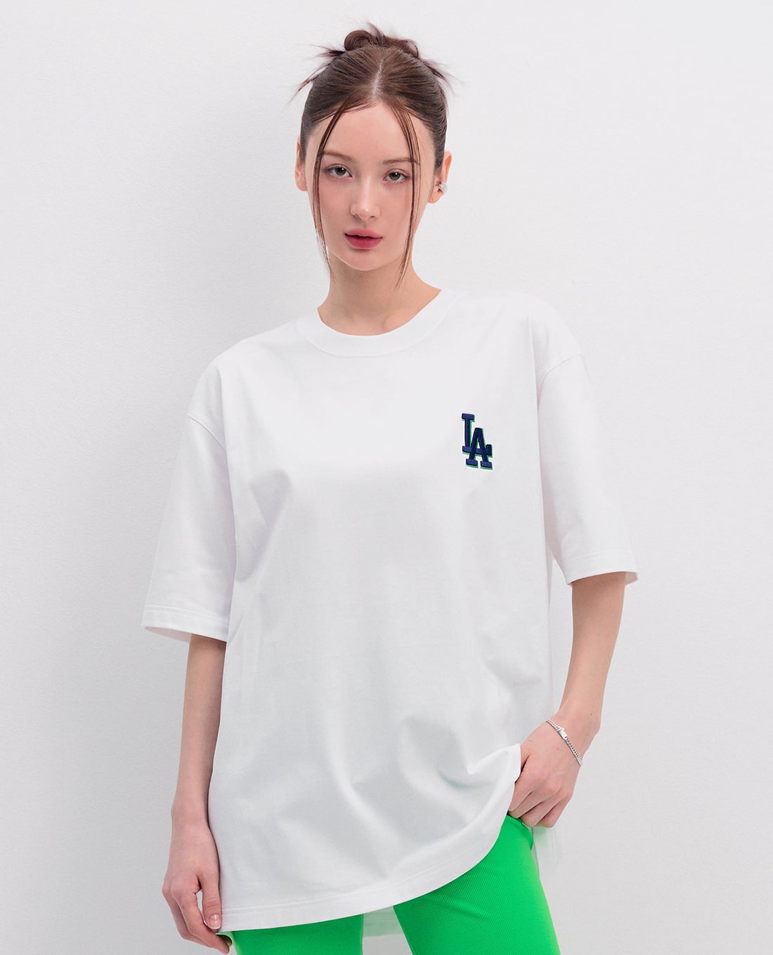 MLB - Áo thun unisex cổ tròn tay ngắn Mono Overfit