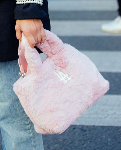  MLB - Túi xách chữ nhật Basic Fur Fleece 