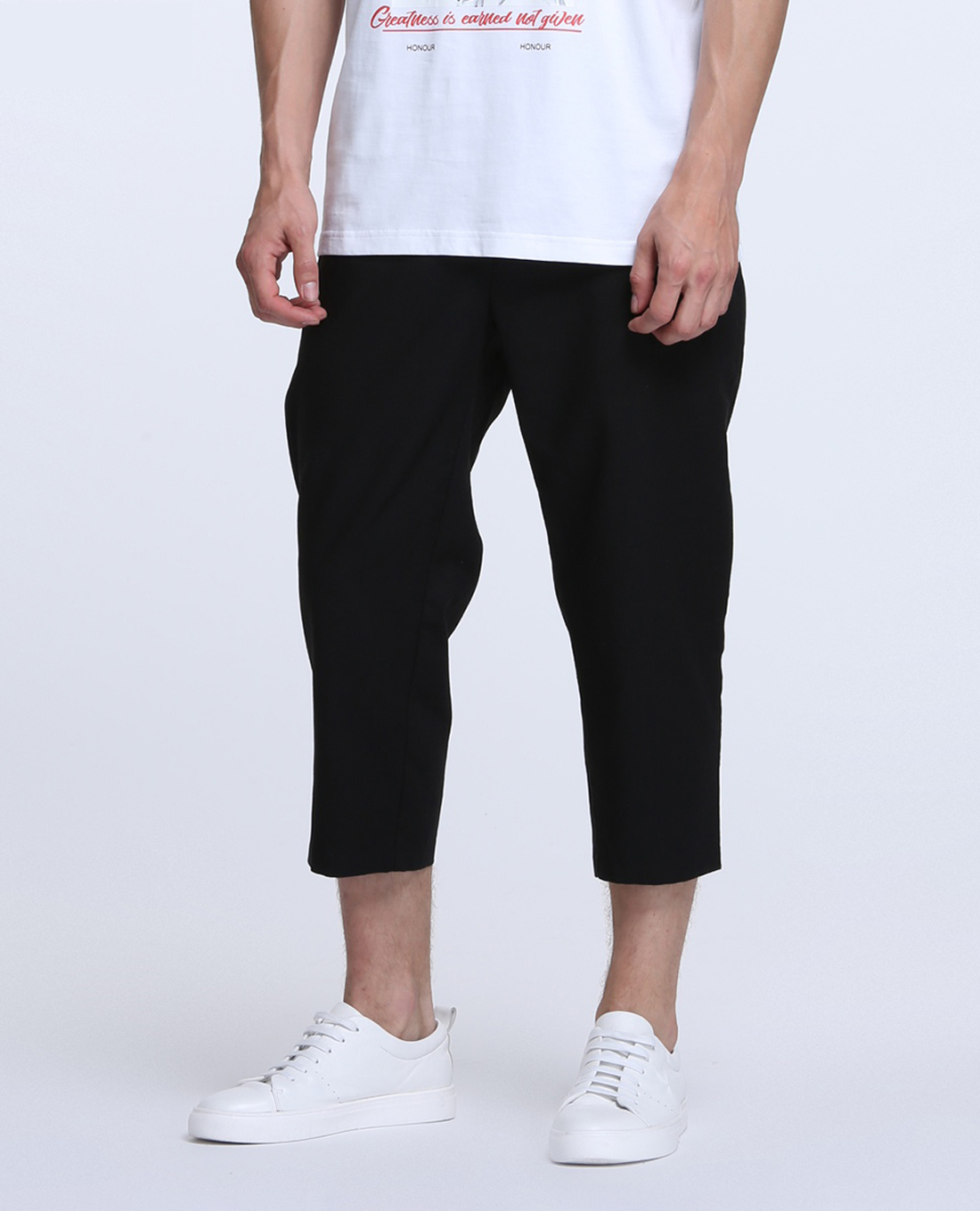 TRENDIANO - Quần baggy nam dáng lửng màu đen