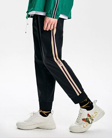  TRENDIANO - Quần Jogger nam phối sọc dọc Goals 