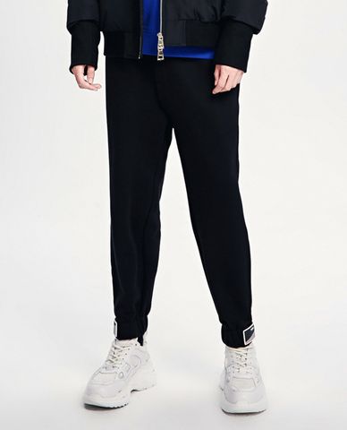  TRENDIANO - Quần Jogger nam ống đứng phối Velcro Logo 
