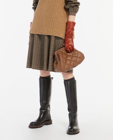  WEEKEND MAX MARA - Clutch cầm tay nữ chần bông Acanto 