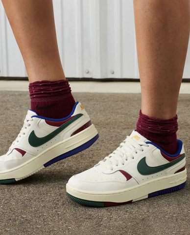  NIKE - Giày sneakers nữ cổ thấp hiện đại 