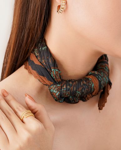  CECI - Khăn choàng nữ phom vuông thời trang 