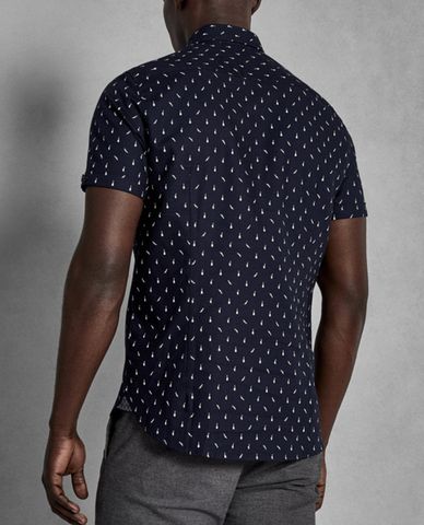 TED BAKER - Áo sơ mi nam tay ngắn họa tiết Musical CPalace 