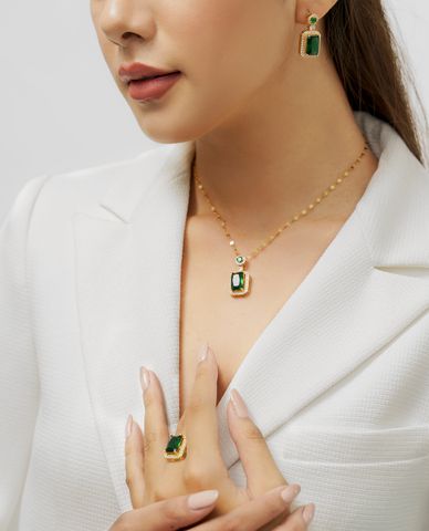  CECI - Khuyên tai nữ dáng thả đính đá sang trọng 