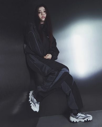  FILA - Giày sneakers unisex cổ thấp Oakmont TR V3 