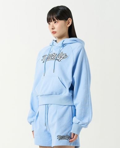  NERDY - Áo hoodie nữ phom croptop Cursive Logo 