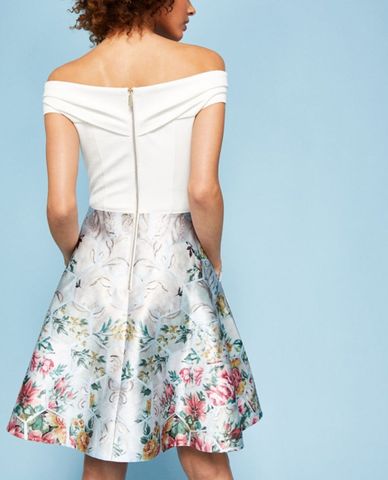  TED BAKER - Đầm xòe bẹt vai họa tiết hoa Tisana 