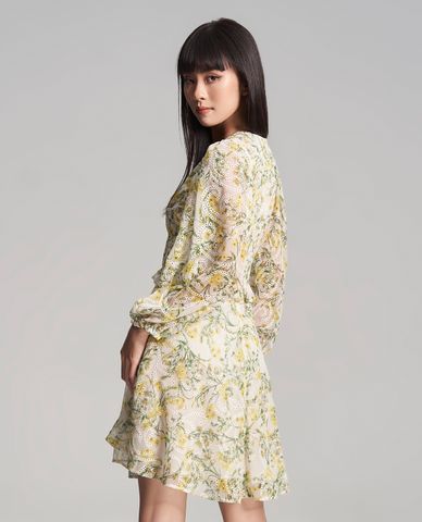  GIGI - Đầm mini dài tay cổ V phối nút hiện đại 