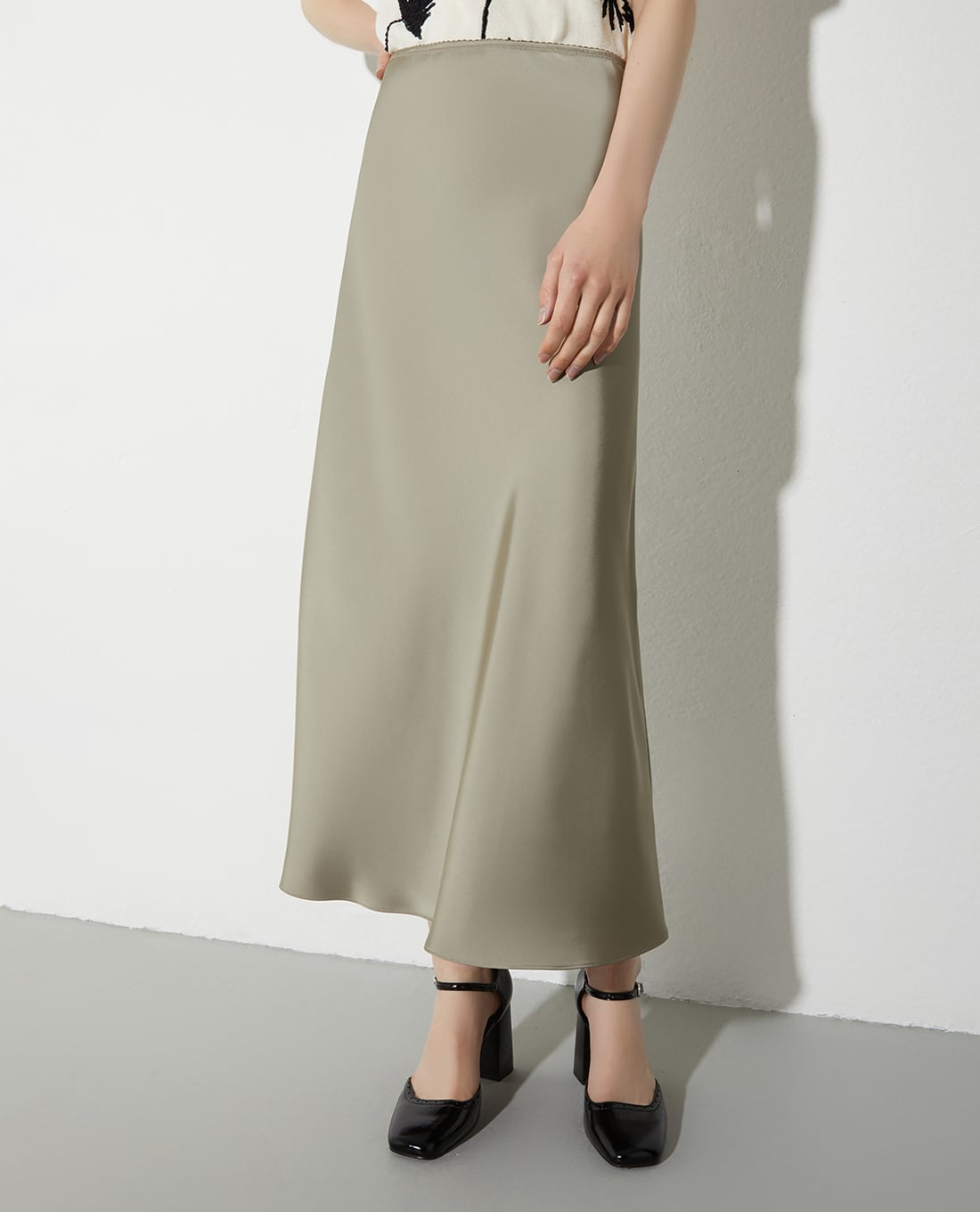 MAX&Co. - Chân váy phom suông midi Muschio