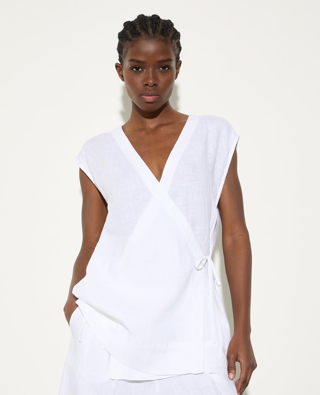 MAX&Co. - Áo kiểu nữ sát nách vạt chéo Flash