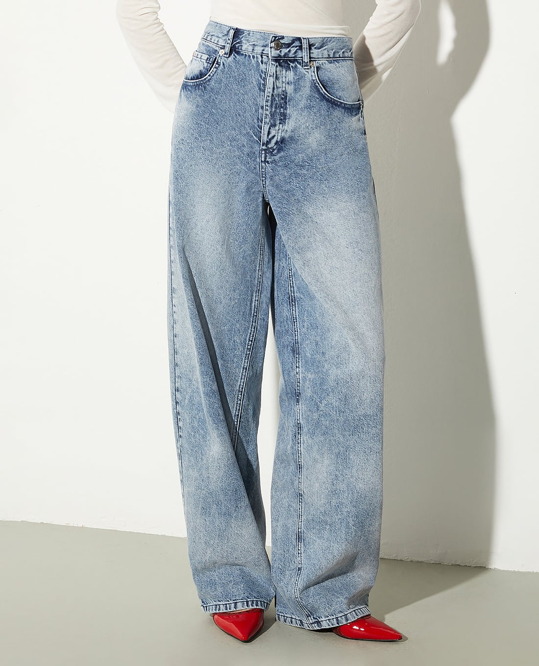 MAX&Co. - Quần jeans ống rộng phối wash nổi bật Estro