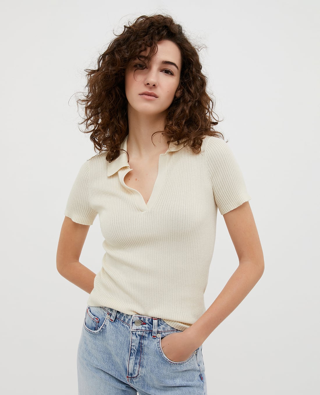 MAX&Co. - Áo polo cổ V dệt kim cá tính Sigma